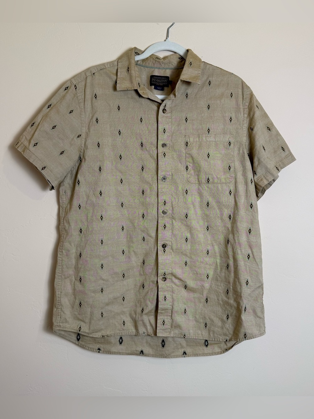 Pendleton Tan Carson Men's Short-Sleeve Button-Down Shirt Khaki Diamond Motif